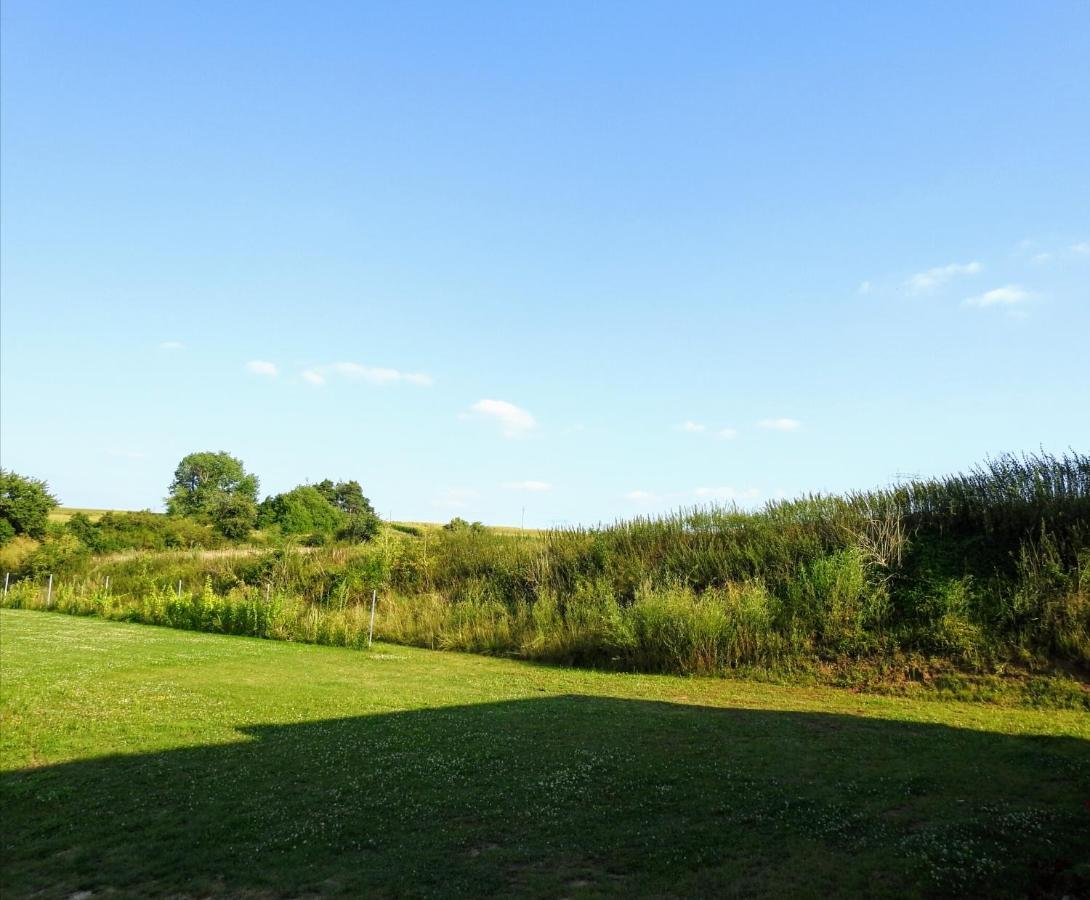 Apartmany Vinarstvi Klucov Lstibor Экстерьер фото