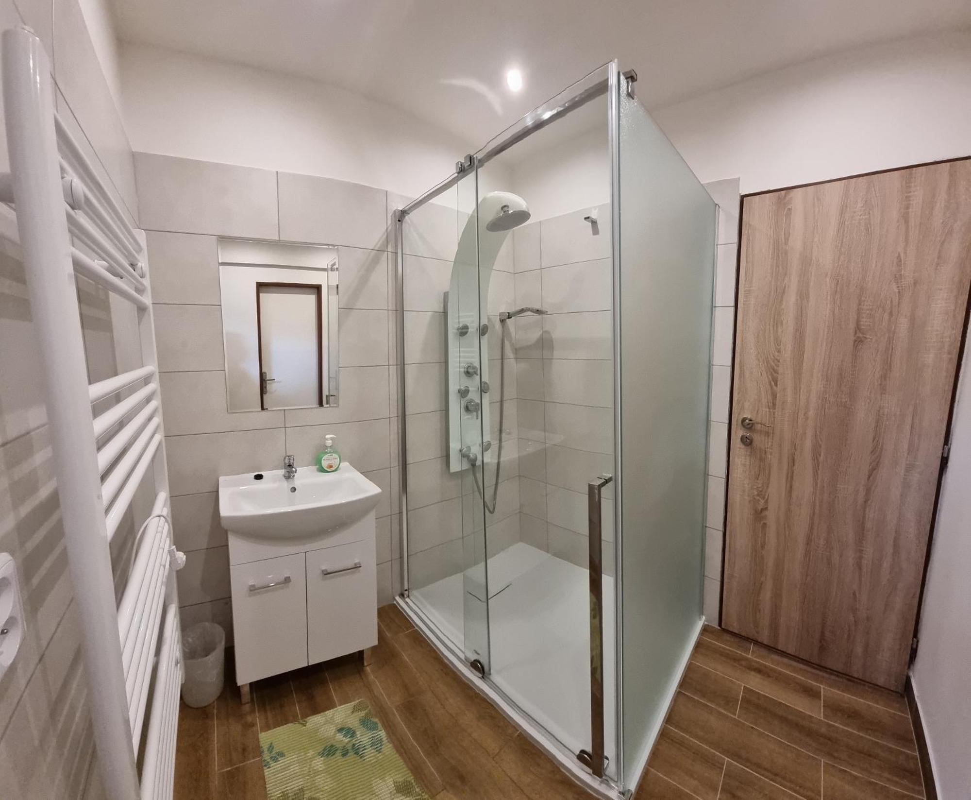 Apartmany Vinarstvi Klucov Lstibor Экстерьер фото